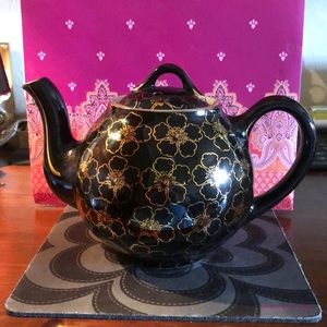 VTG HALL TEAPOT-GORGEOUS